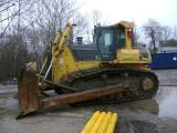   Komatsu D155