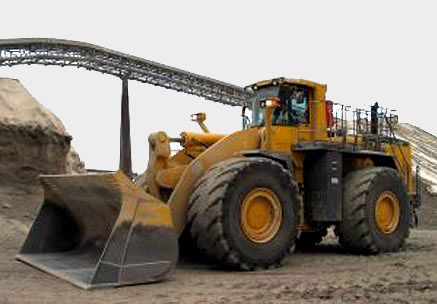 Колесный погрузчик WA700-3